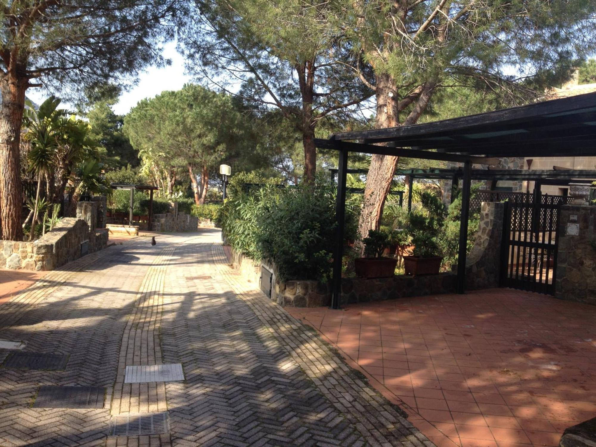 Villa Al Mare Baia Emiri Mazzaforno Cefalu Ngoại thất bức ảnh
